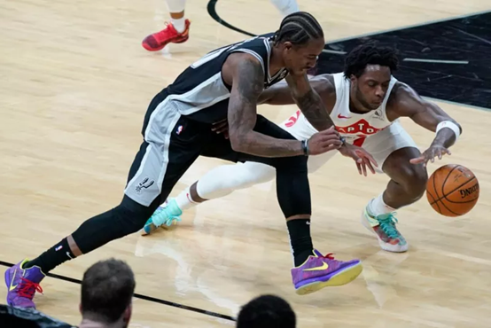 天然草皮与 天然草皮与